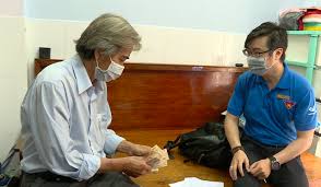 13 tỉnh, thành phố trả gộp lương hưu tháng 3, 4/2021