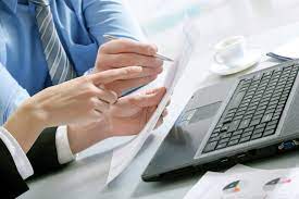 Không được yêu cầu nhà đầu tư nộp thêm giấy tờ ngoài quy định