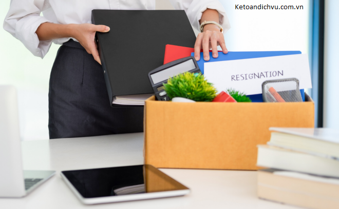 Được nghỉ việc luôn không cần báo trước nếu công ty trả lương chậm