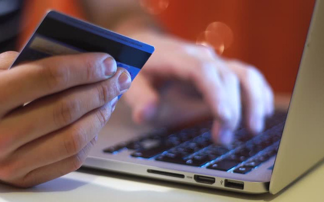 Tiếp tục giảm 50% phí chuyển tiền liên ngân hàng đến hết 30/6/2021