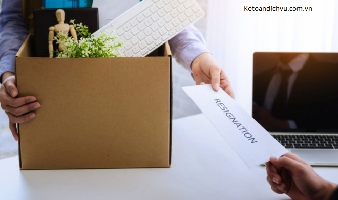 Từ 2021, nghỉ việc không báo trước không còn phải bồi thường?